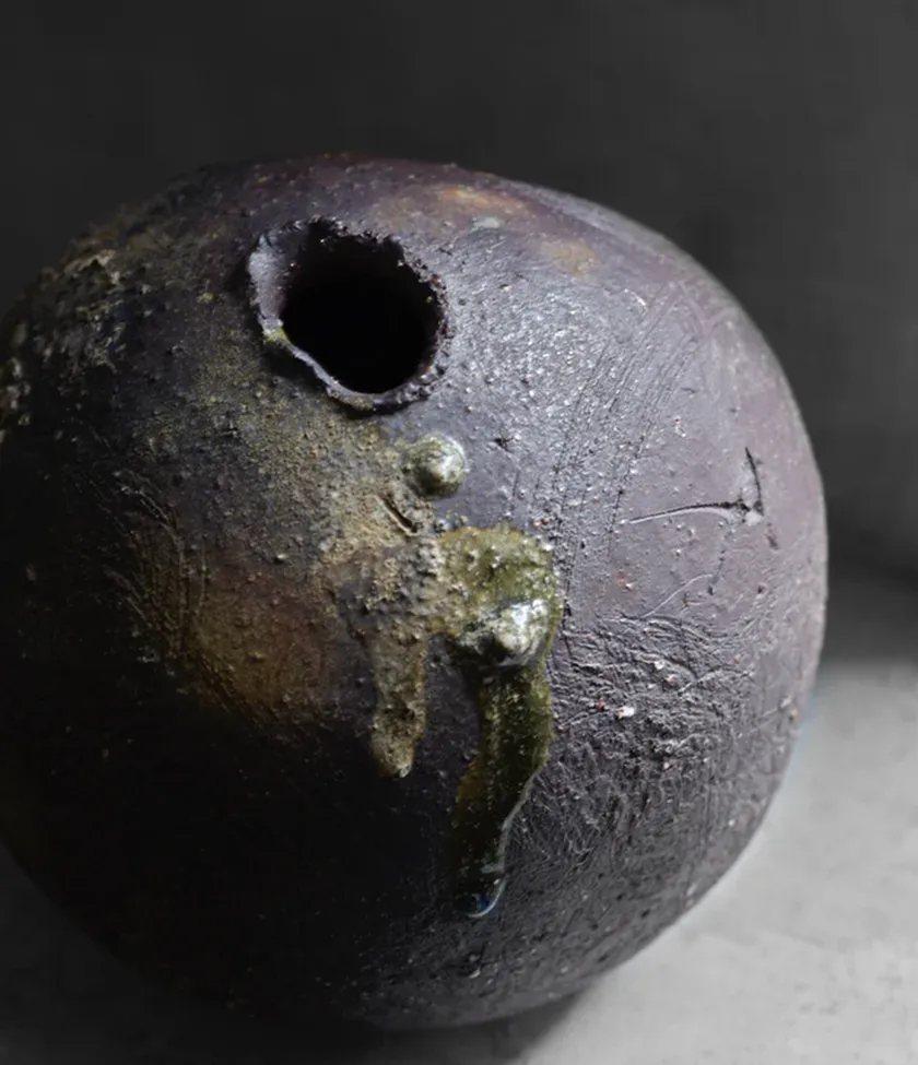 Shigaraki Vase 1998